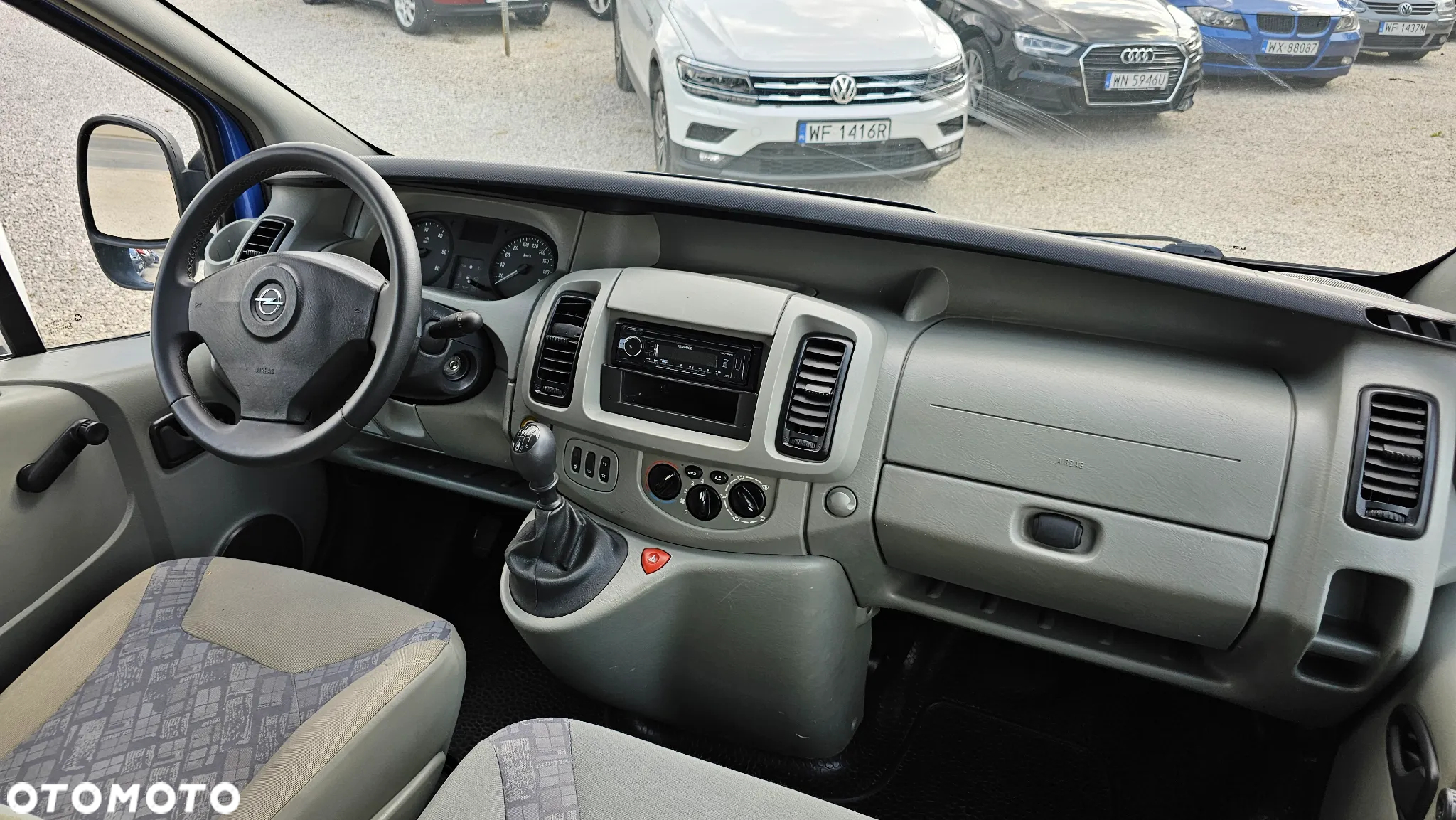 Opel Vivaro DTI Tour - 12