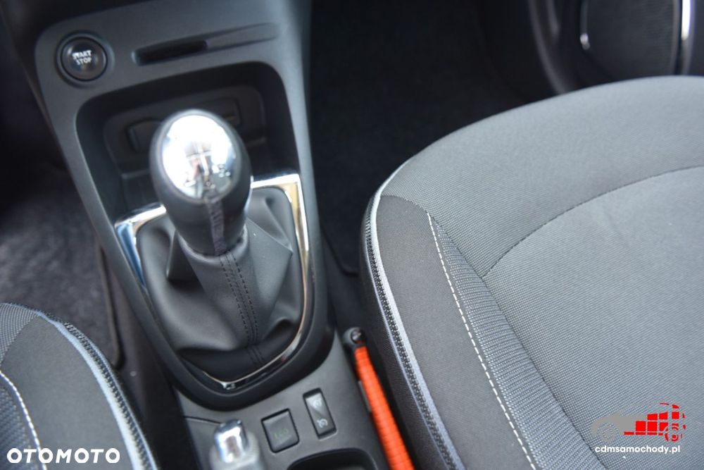 Renault Captur - 25