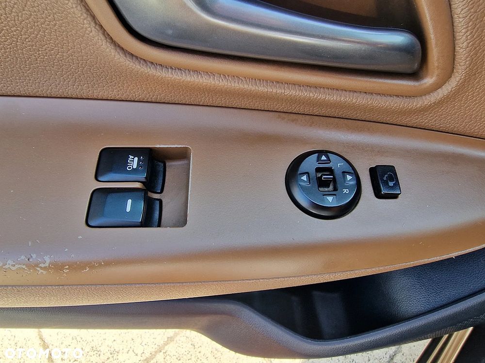 Kia Rio 1.4 CRDI Platinum Edition - 12