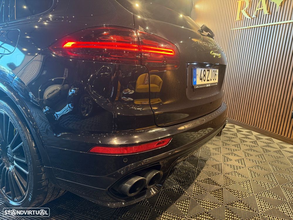 Porsche Cayenne S E-Hybrid Platinum Edition - 15