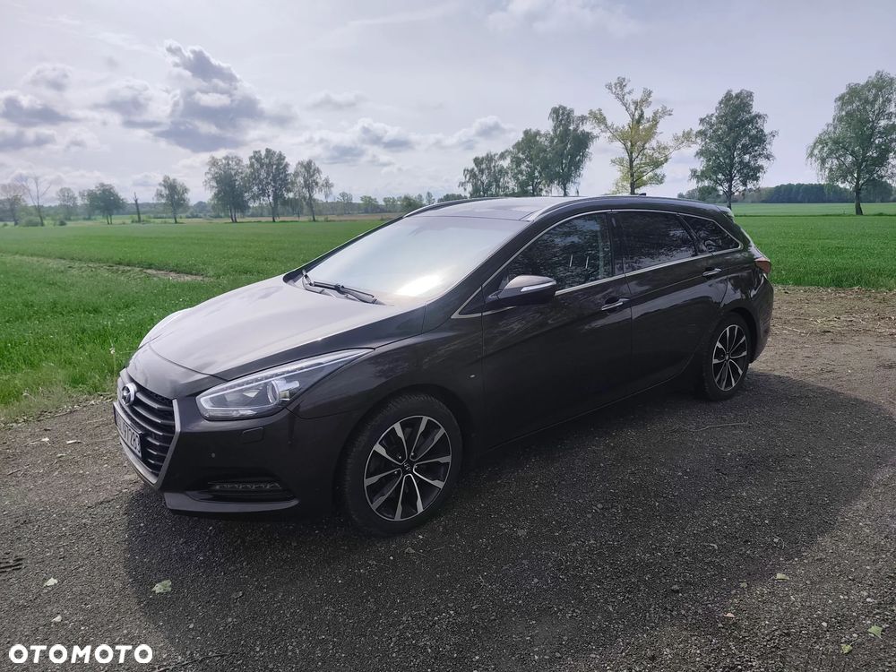 Hyundai i40 1.7 CRDi Premium DCT - 3