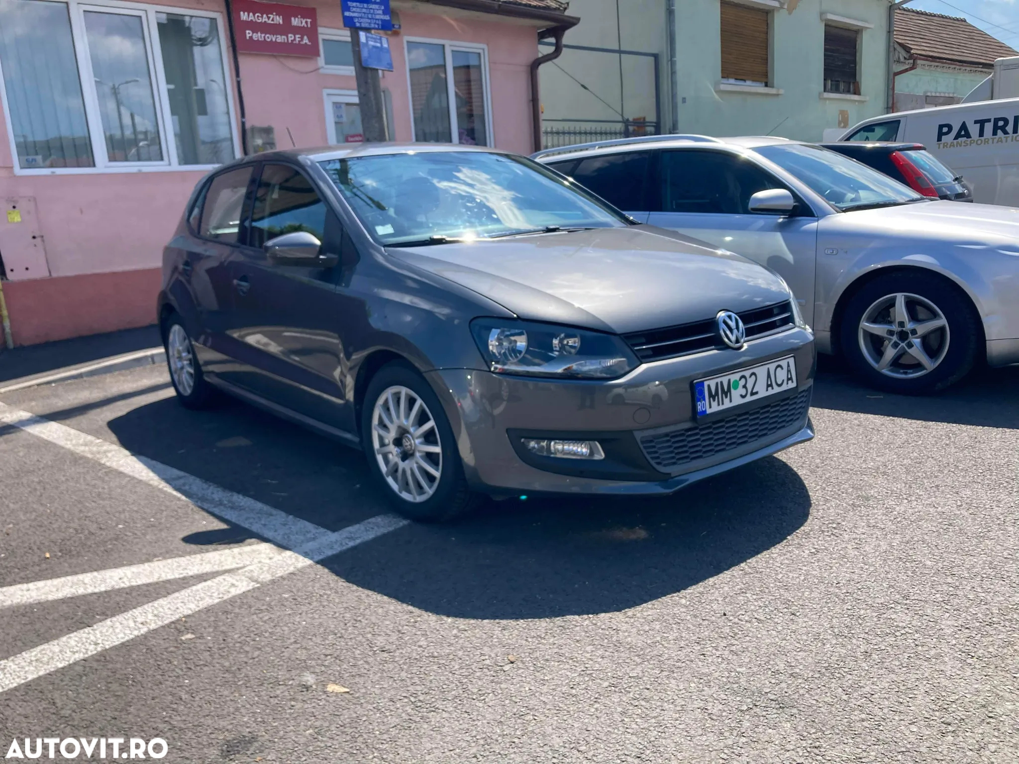 Volkswagen Polo 1.6 TDI Highline - 8