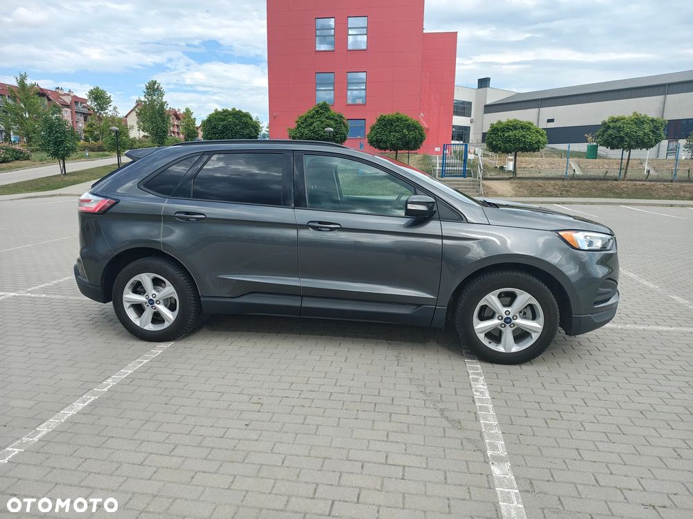 Ford Edge - 1