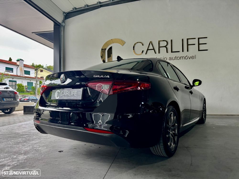 Alfa Romeo Giulia 2.2 D Super - 4