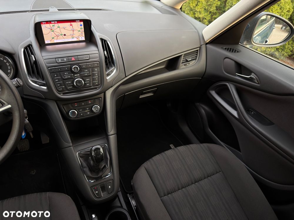 Opel Zafira Tourer 2.0 CDTI Active - 10