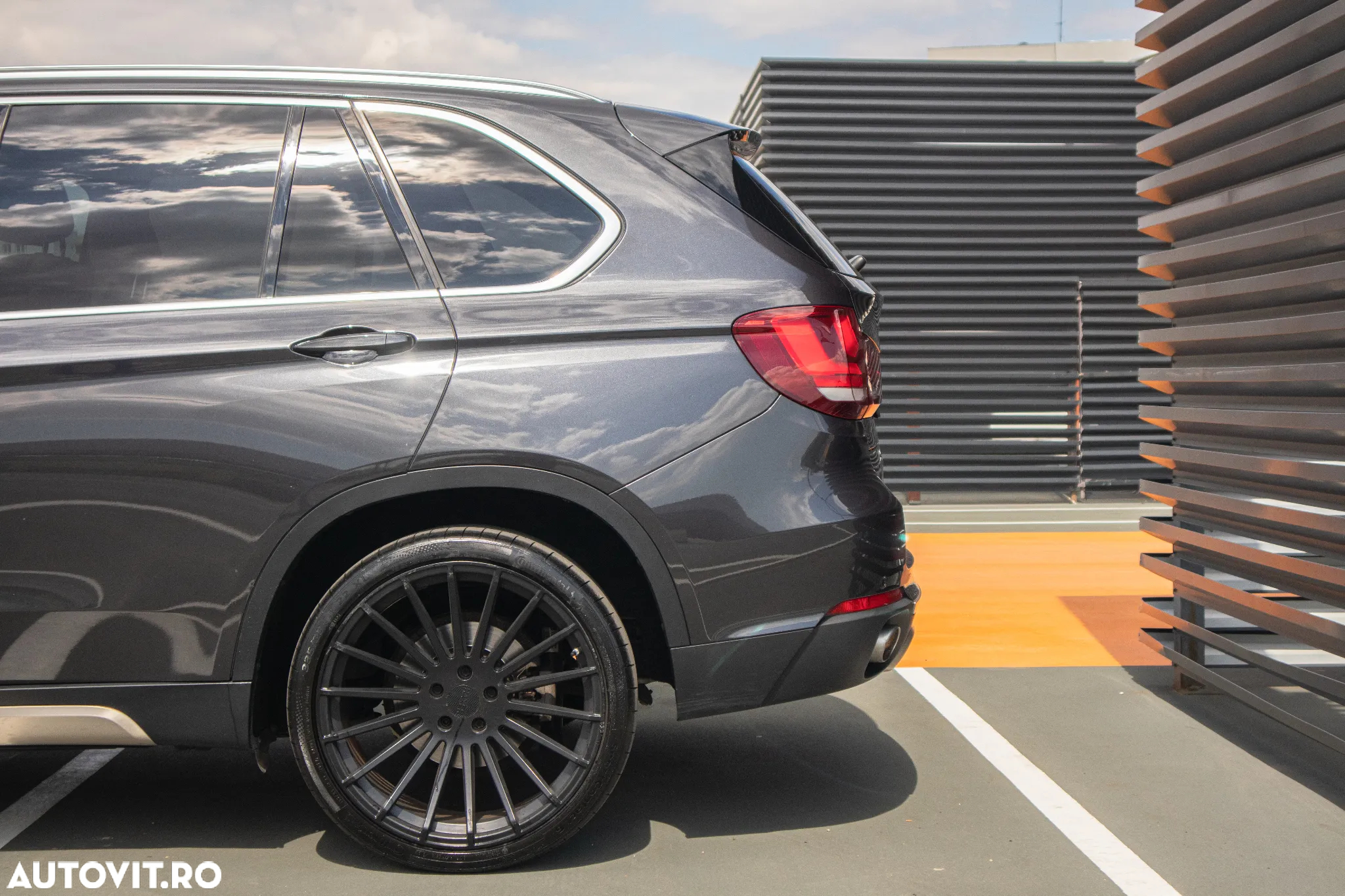 BMW X5 xDrive30d - 14