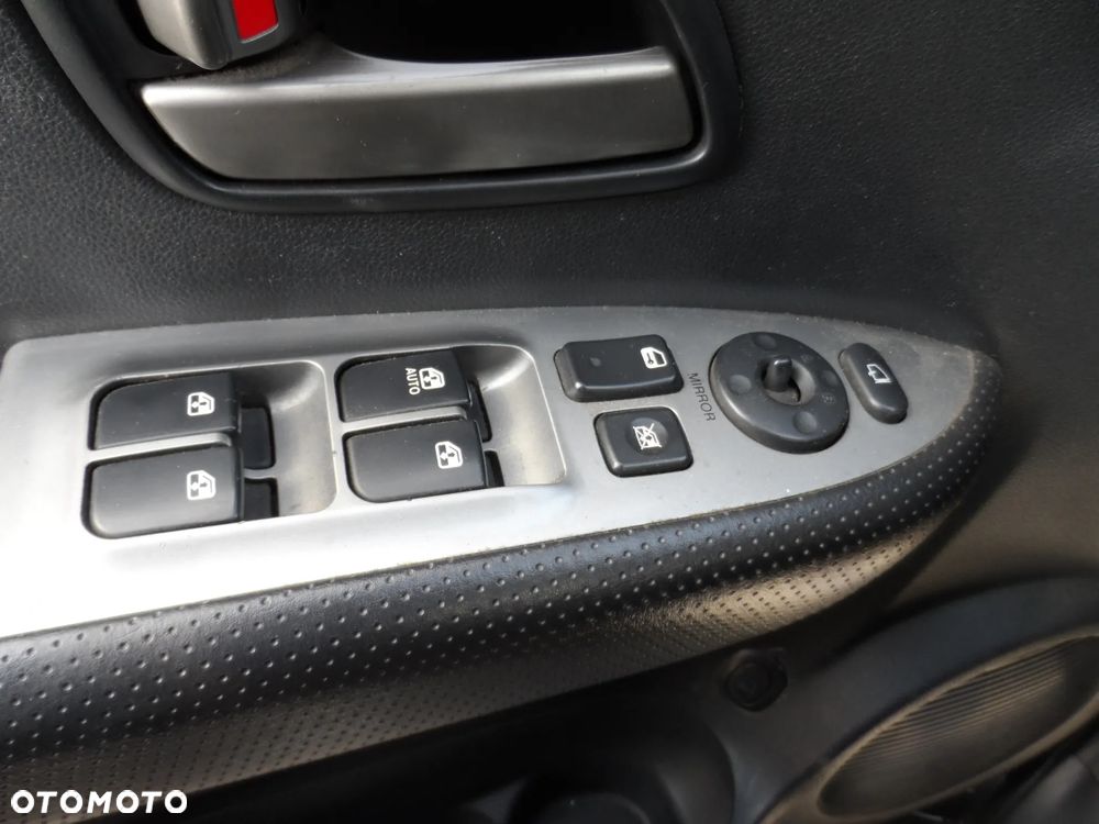Kia Carens 2.0 CRDi Freedom 7os - 16