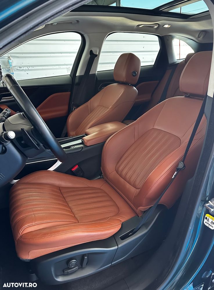 Jaguar F-Pace 30d AWD 300 Sport - 24