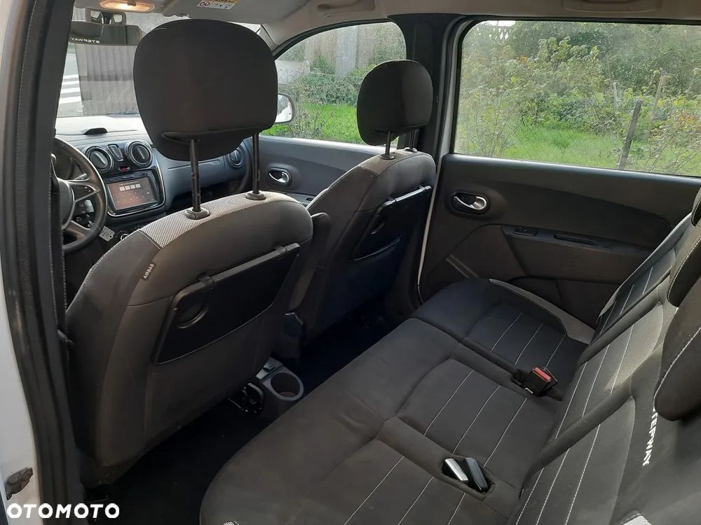 Dacia Lodgy 1.2 TCe Stepway - 15