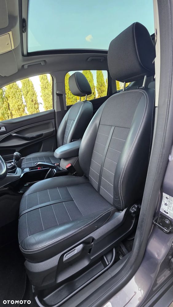 Ford Kuga 2.0 TDCi Titanium S - 33