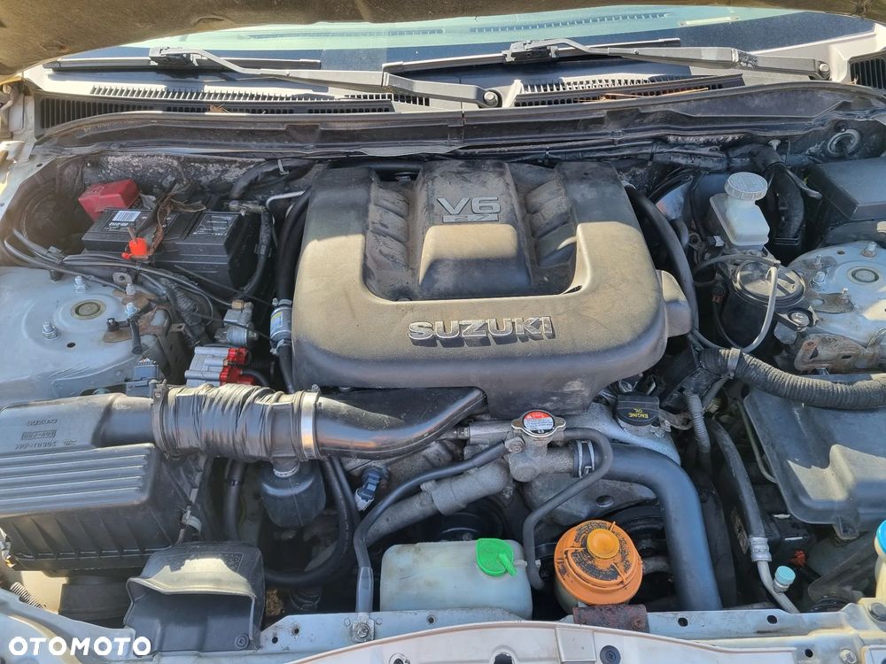 Suzuki Grand Vitara 2.7 V6 - 20