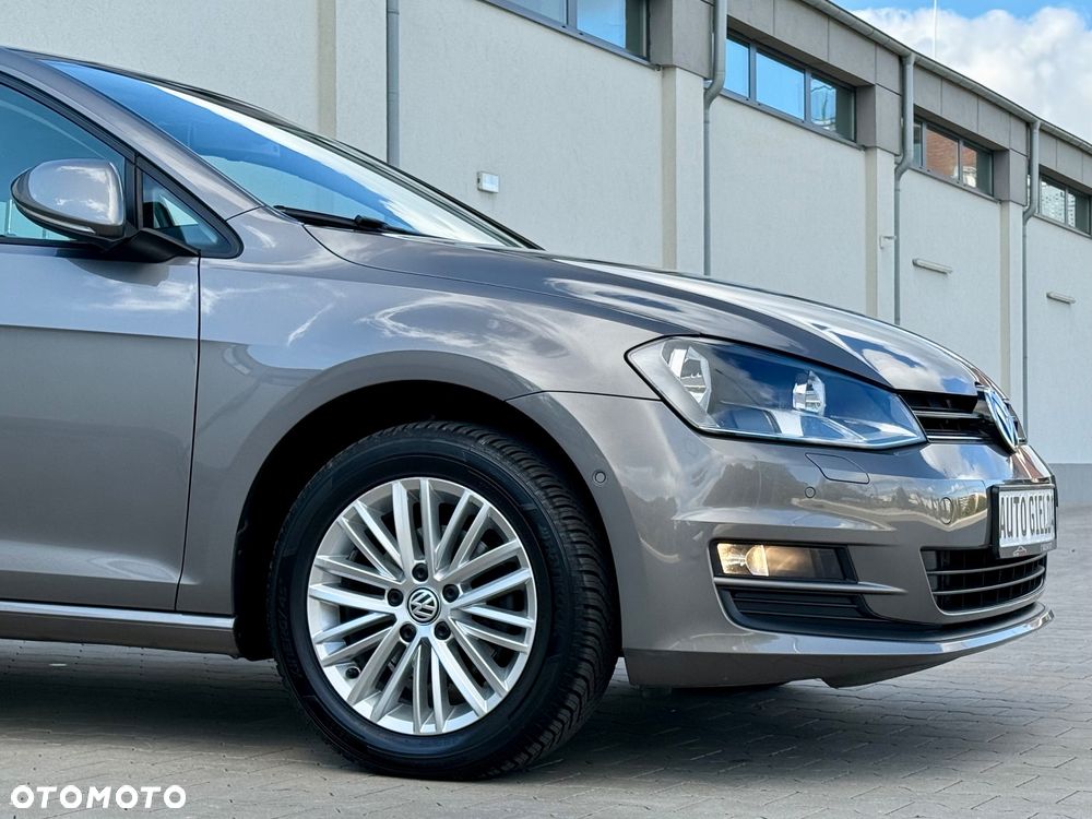 Volkswagen Golf 1.2 TSI BlueMotion Technology Lounge - 30