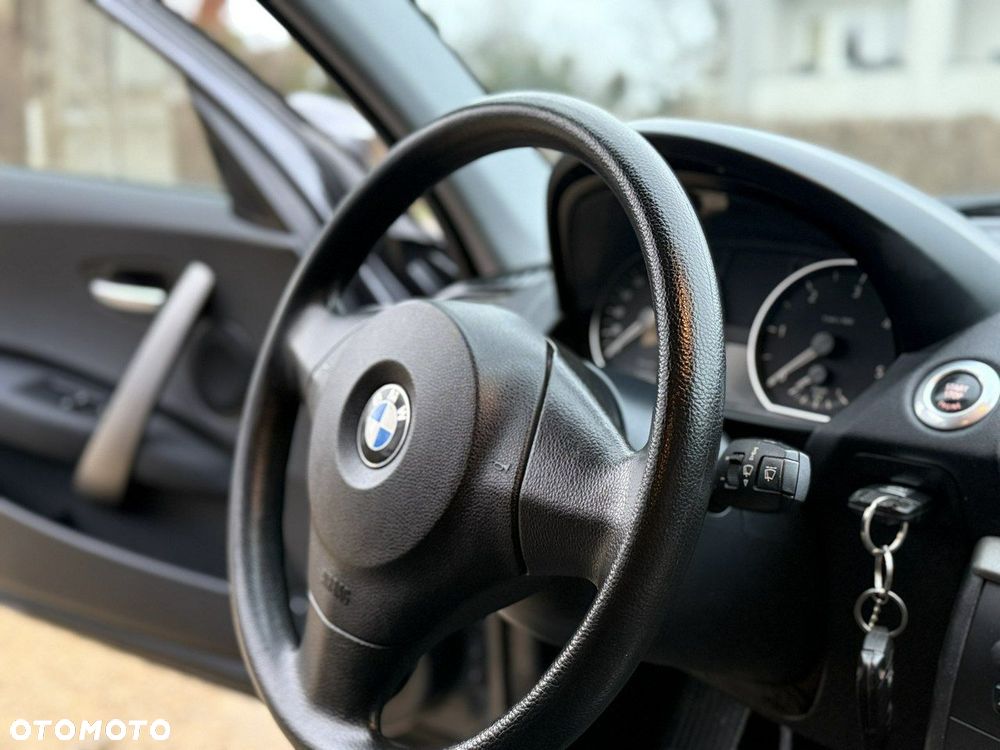 BMW Seria 1 - 19