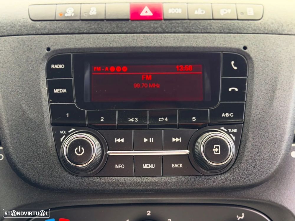 Iveco Daily 3.0 35C18H 3000 CD - 25