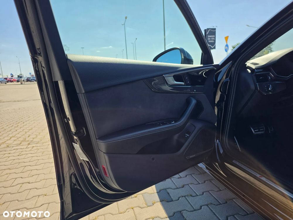 Audi S4 Limousine - 15