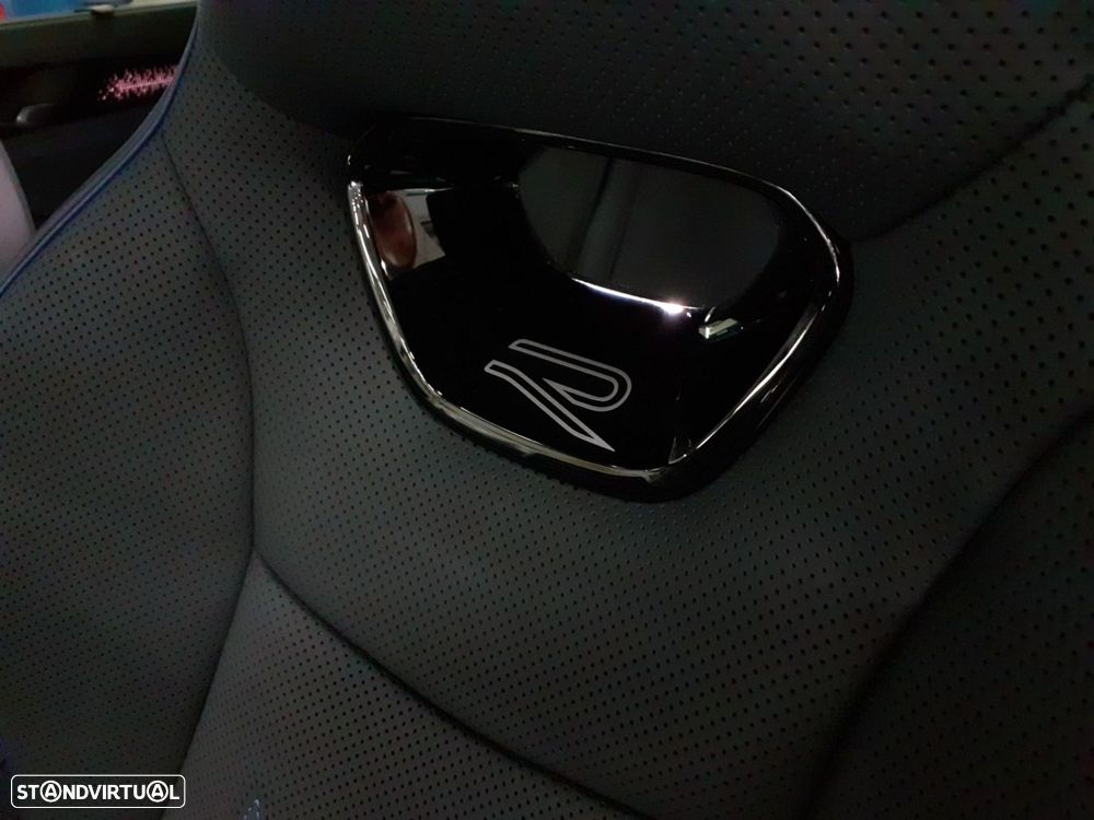 VW Passat Variant 1.5 TSI eHybrid R-Line DSG - 27