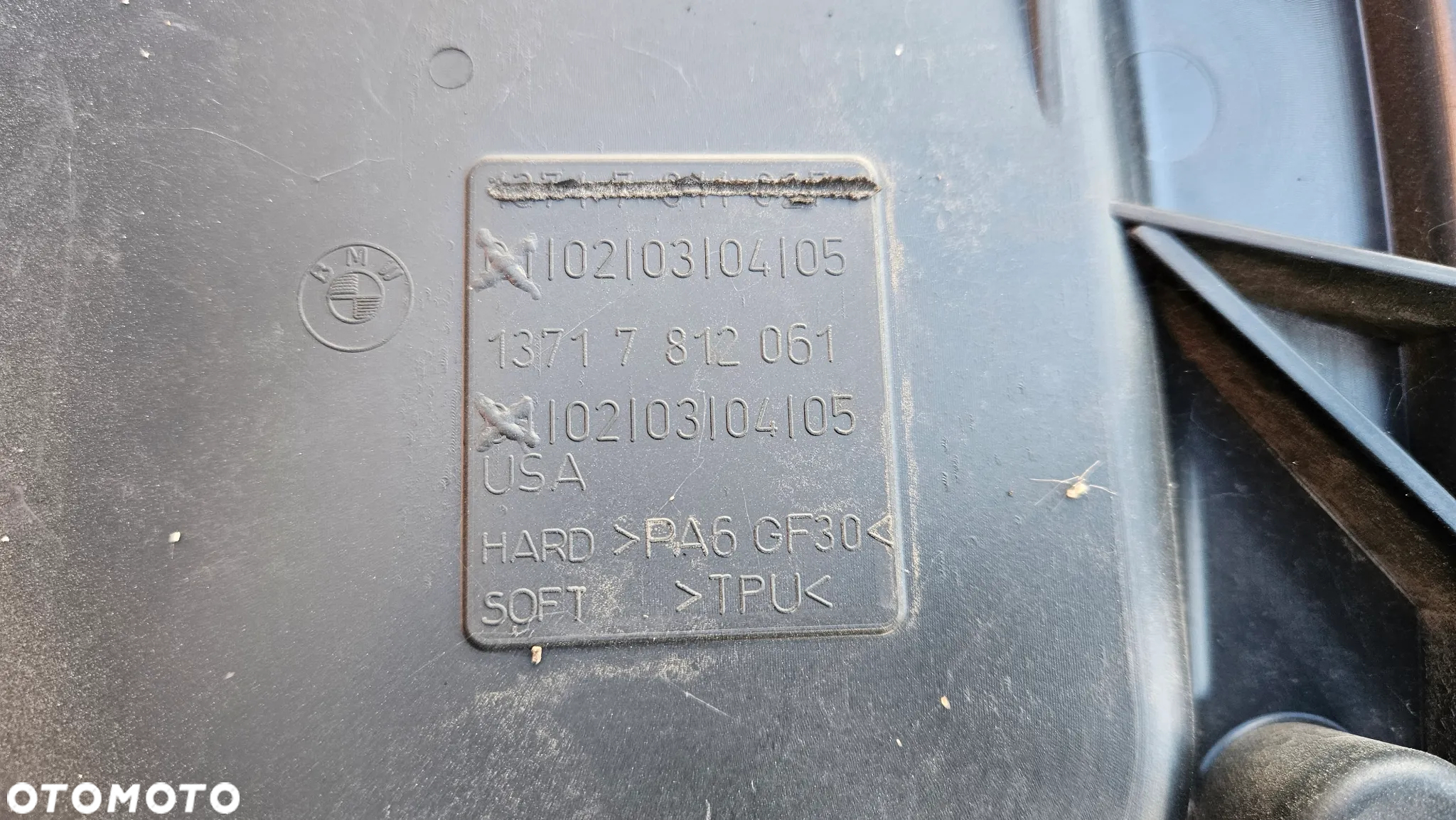 BMW X5 E70 LCI X6 E71 LCI 3.0D N57 Kompletna górna osłona silnika z dolotem filtrem 7812061 7812063 - 11