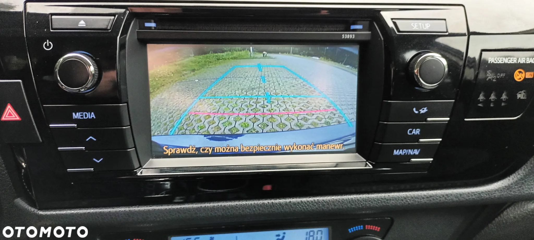 Toyota Corolla 1.6 Premium - 7