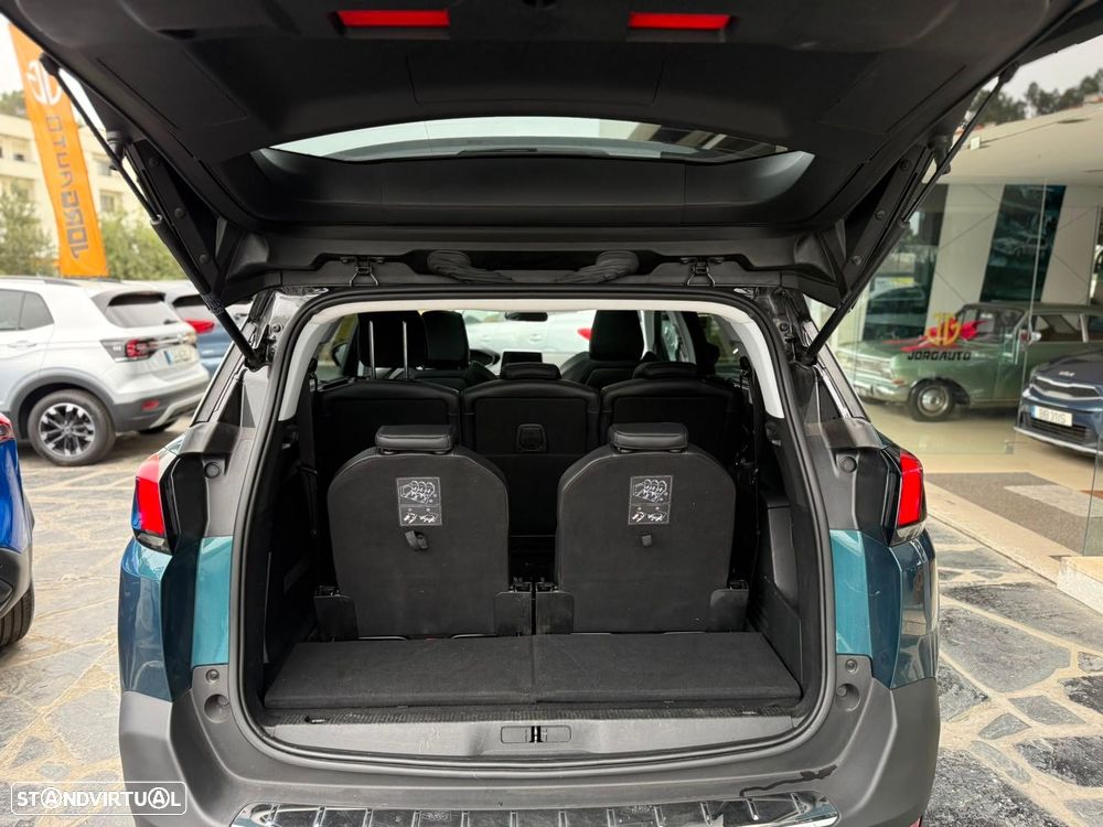 Peugeot 5008 - 9