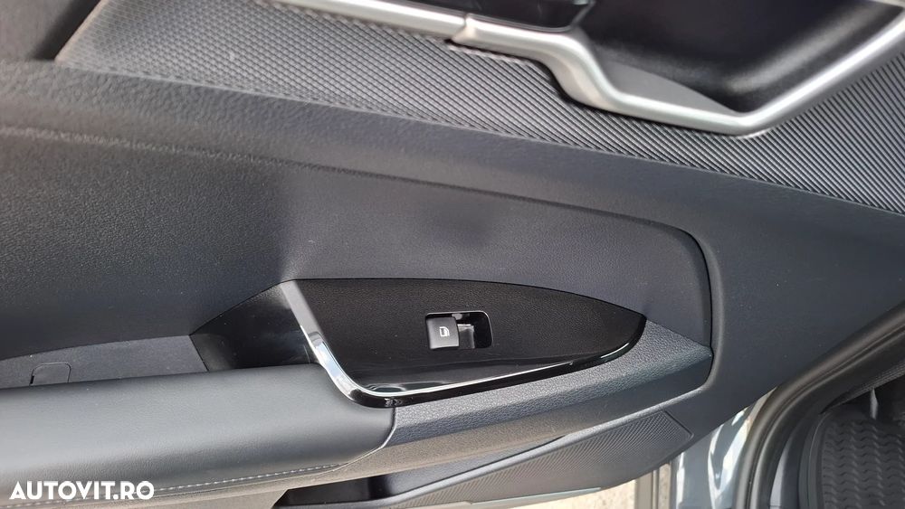 Kia Sportage 1.6T-GDI 2WD Aut. Vision - 24