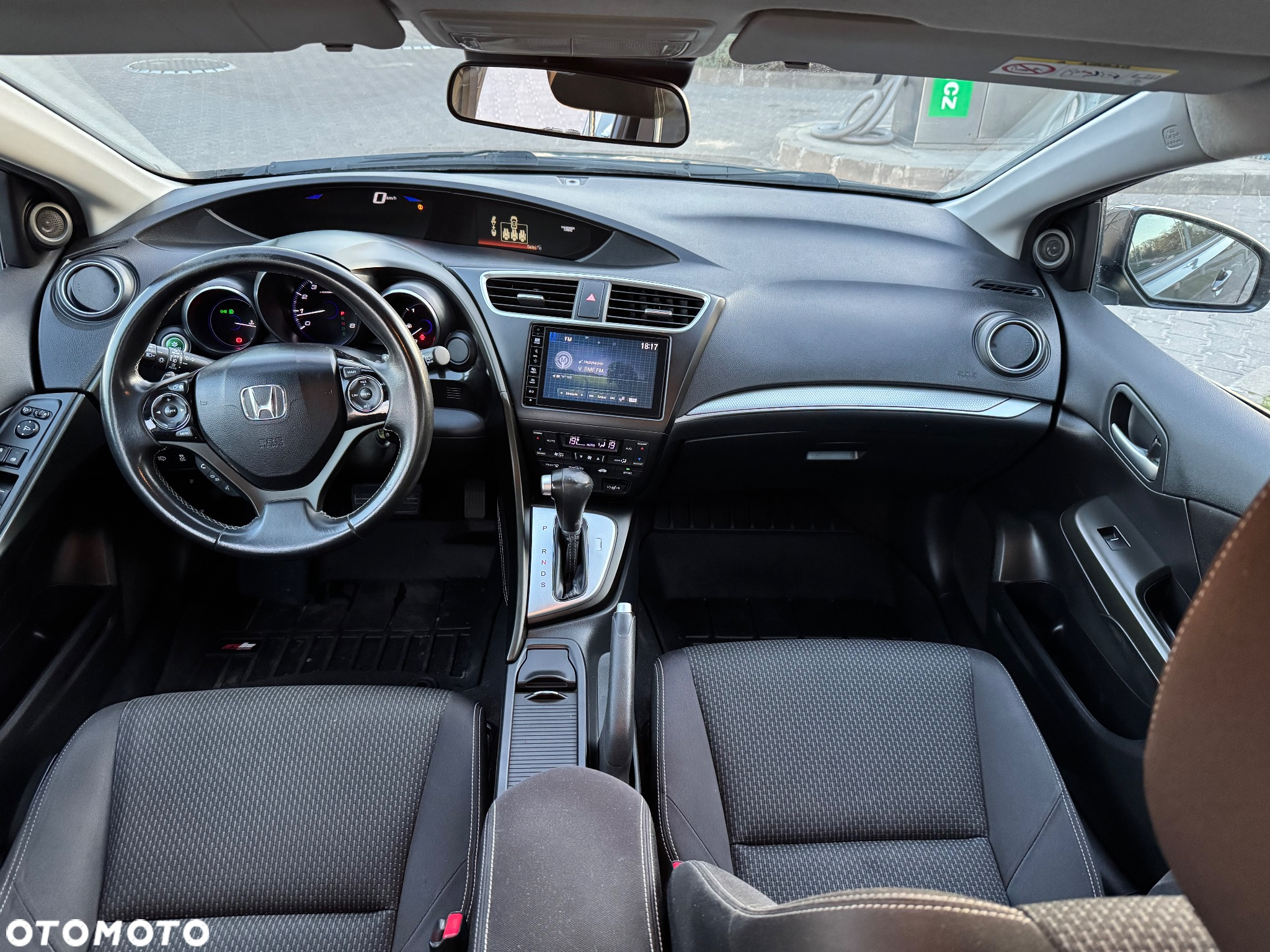 Honda Civic 1.8 Elegance - 6