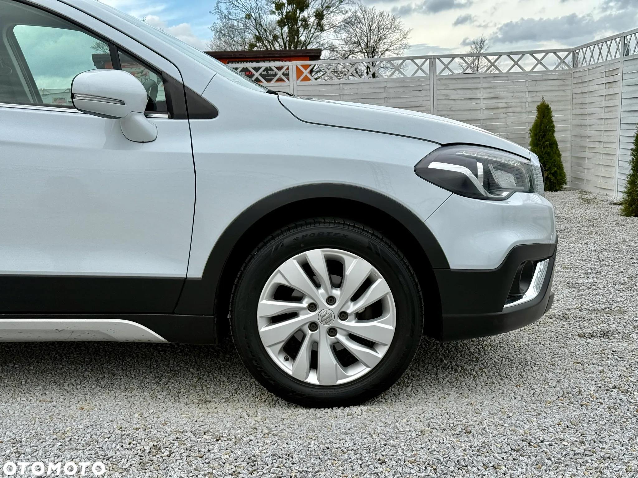 Suzuki SX4 S-Cross 1.0 T Premium - 30