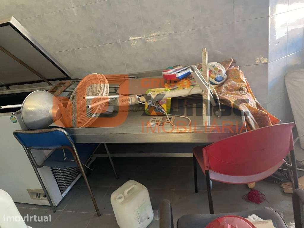 Loja para venda no mercado Retalhista de Vialonga!! - Grande imagem: 3/5