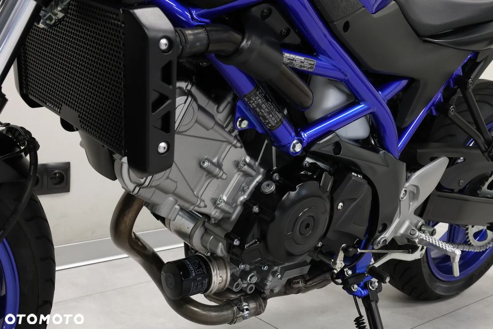Suzuki SV - 26