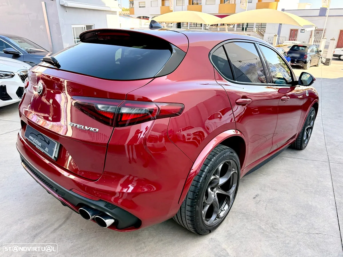 Alfa Romeo Stelvio 2.9 T Quadrifoglio Q4 - 3