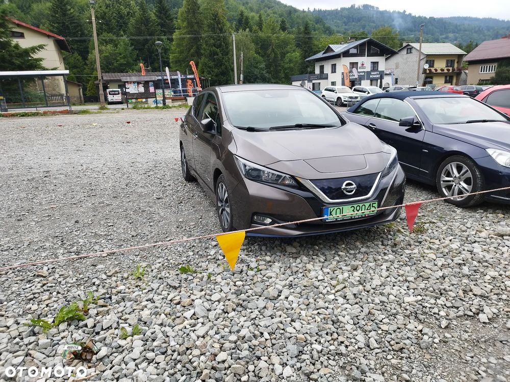 Nissan Leaf - 16