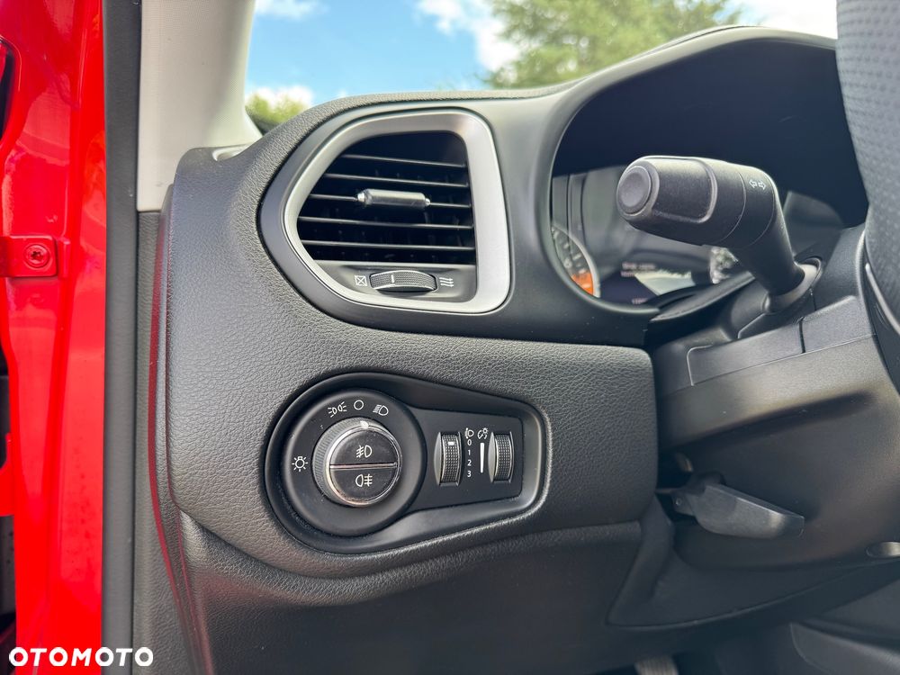 Jeep Renegade 1.4 MultiAir Longitude FWD S&S - 18