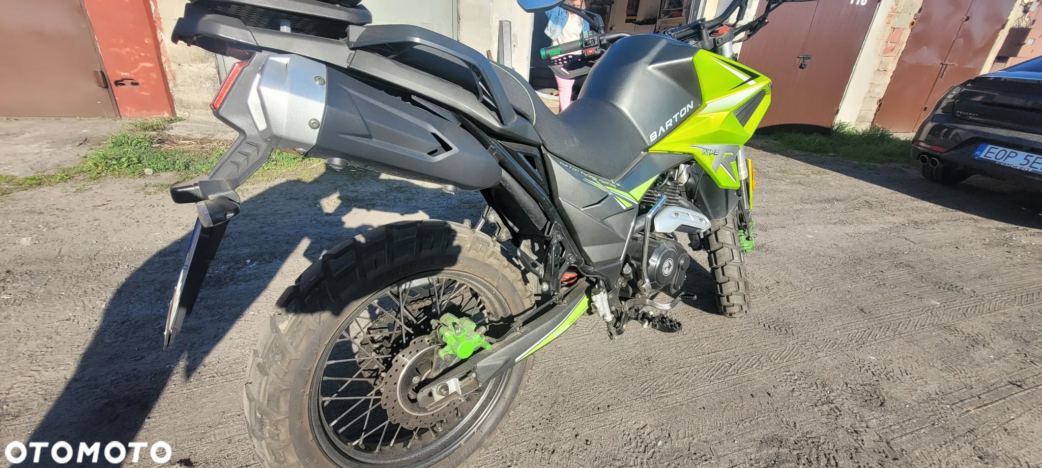 Barton Hyper