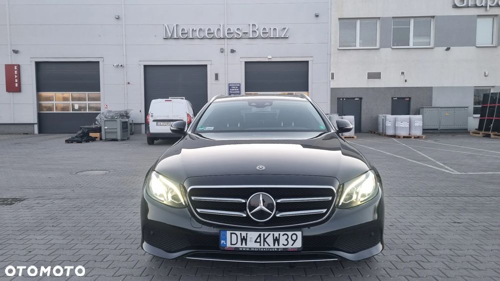 Mercedes-Benz Klasa E 220 d Avantgarde - 2