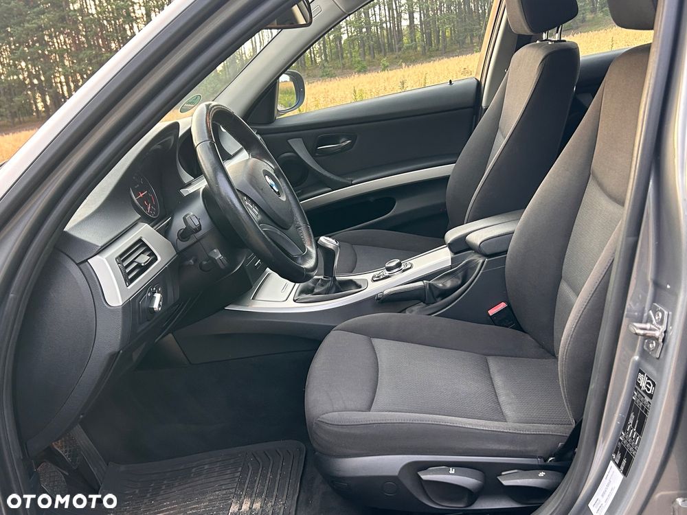 BMW Seria 3 316d Edition Luxury Line Purity - 17