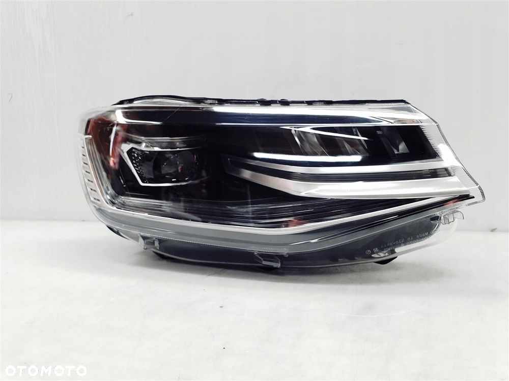 VW CADDY IV 2K8 20r PRAWA LAMPA PRZÓD FULL LED ORY EU - 2