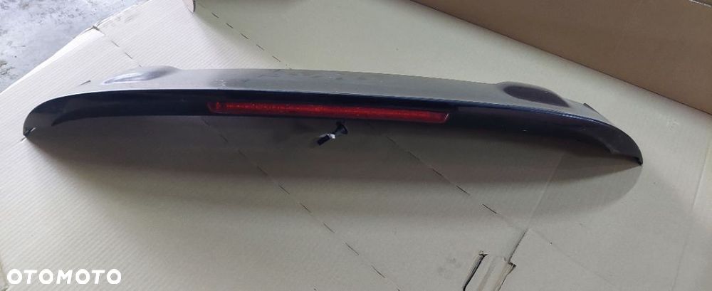 1K8827933B VW SCIROCCO LOTKA KLAPY ŚWIATŁO STOP - 2