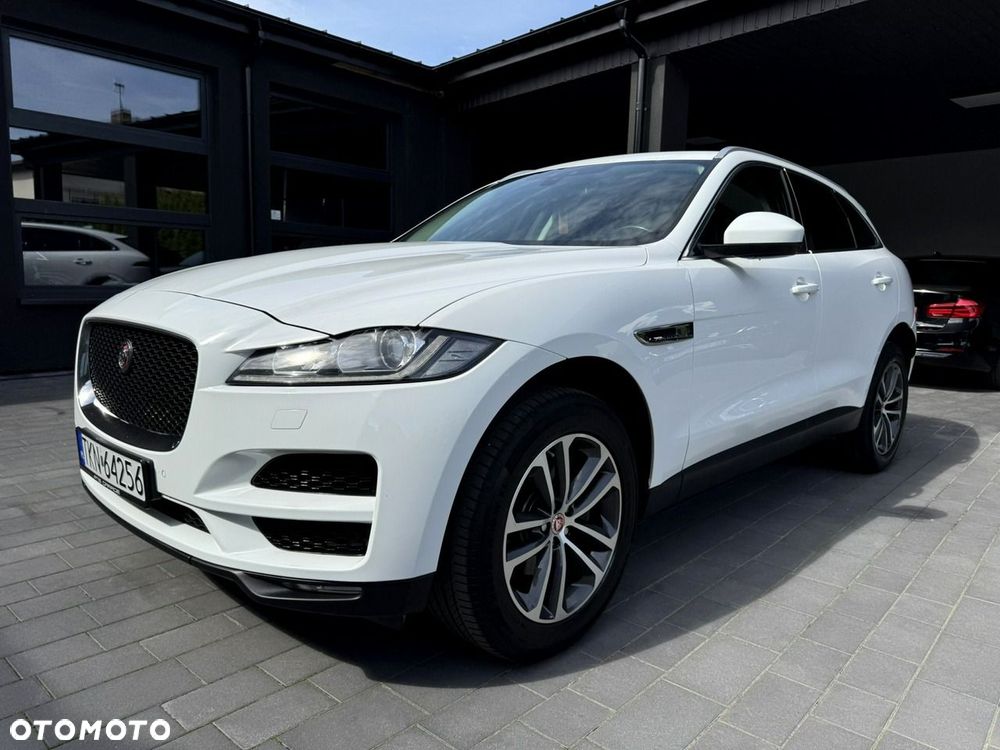 Jaguar F-Pace - 30