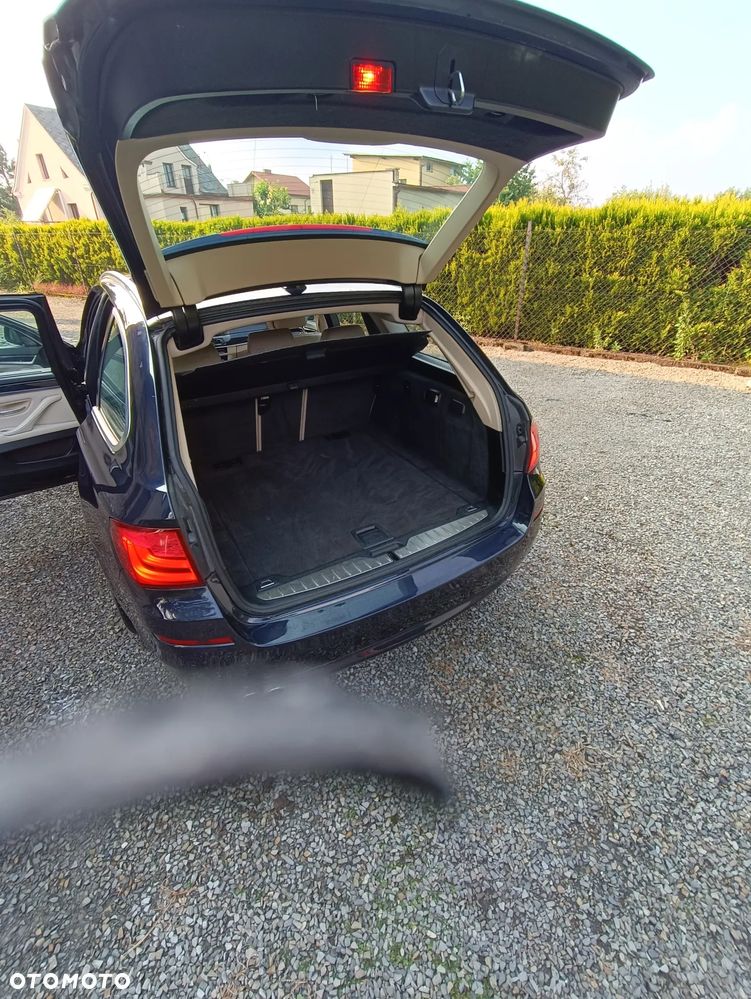 BMW Seria 5 520d - 11
