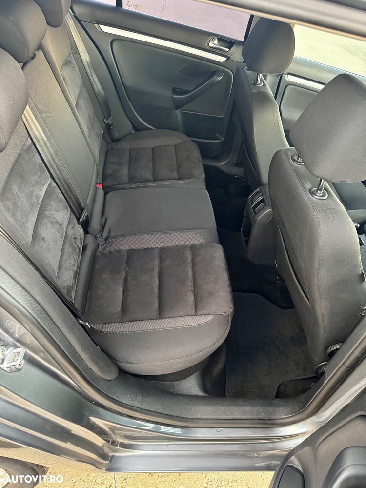 Volkswagen Golf Variant 1.6 TDI DPF DSG Comfortline - 9