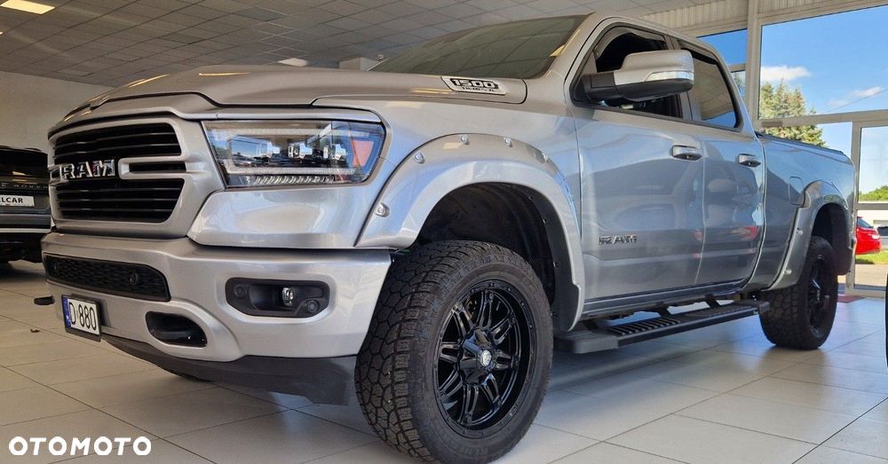 Dodge RAM - 18