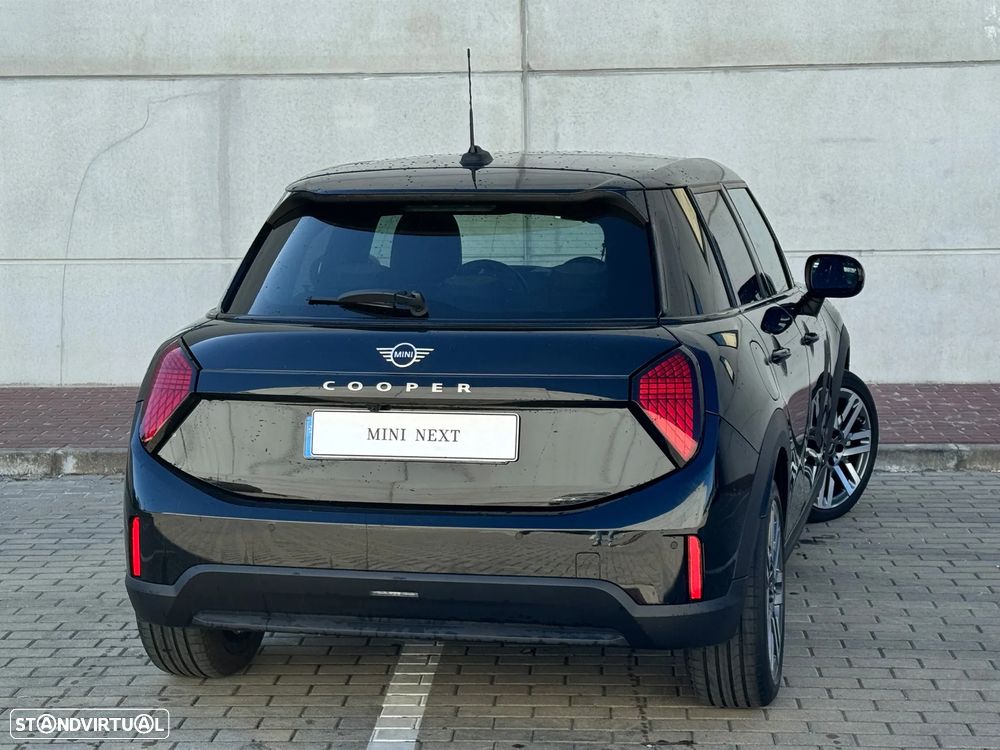 MINI 3 Portas Cooper C Classic M - 4