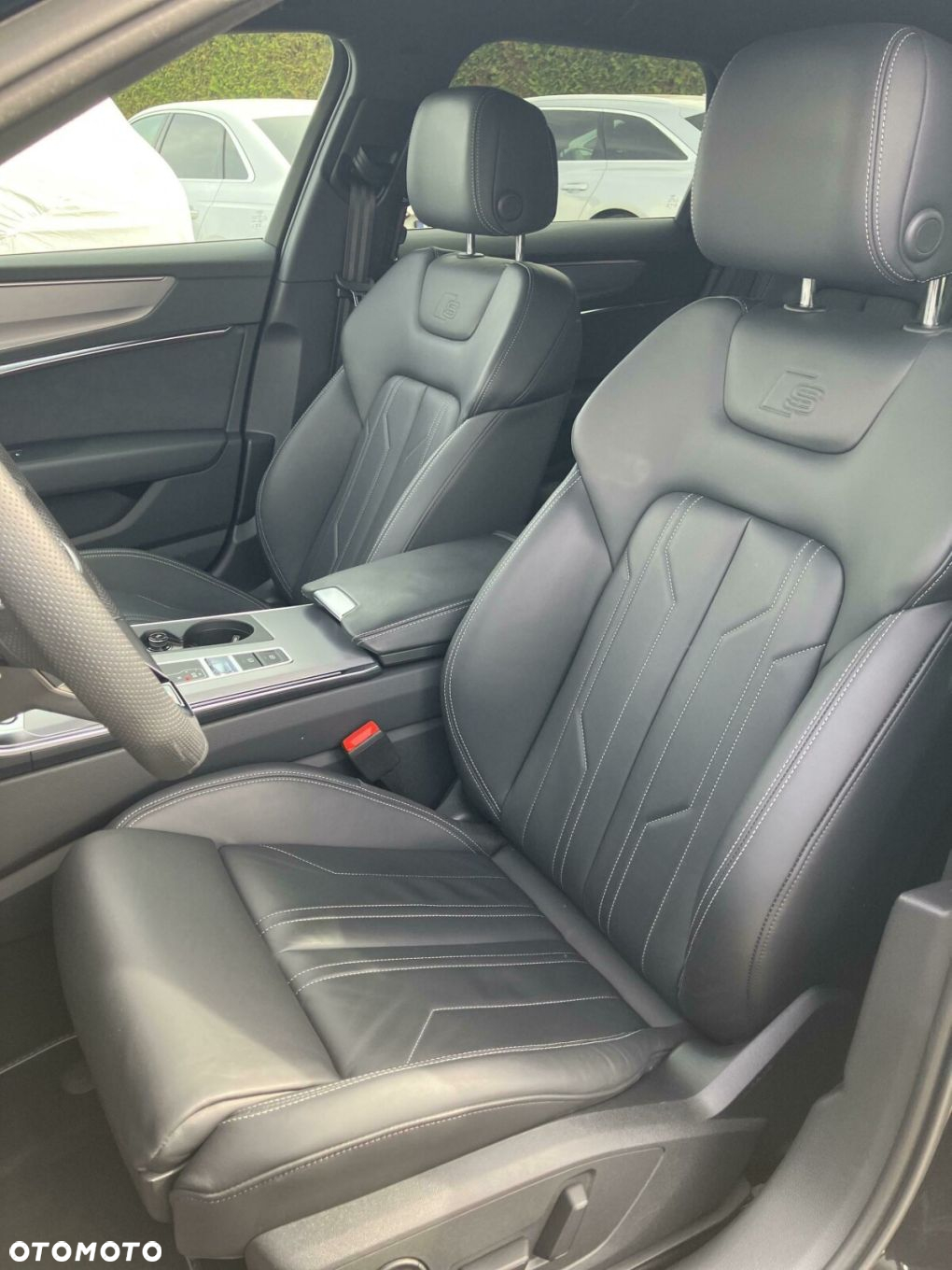 Audi A6 - 13