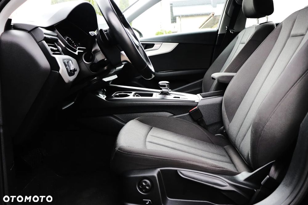 Audi A4 Avant 35 TDI S tronic - 19