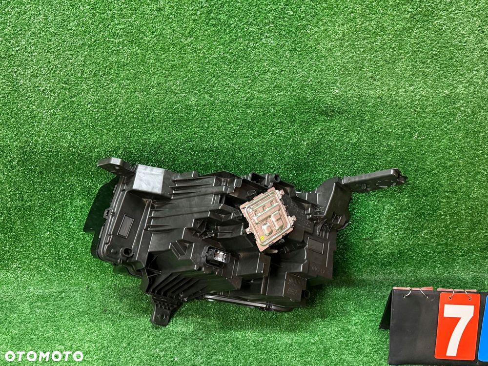 REFLEKTOR PRAWY CITROEN C5 e-C5 AIRCROSS II 25- FULL LED NR:713 - 2