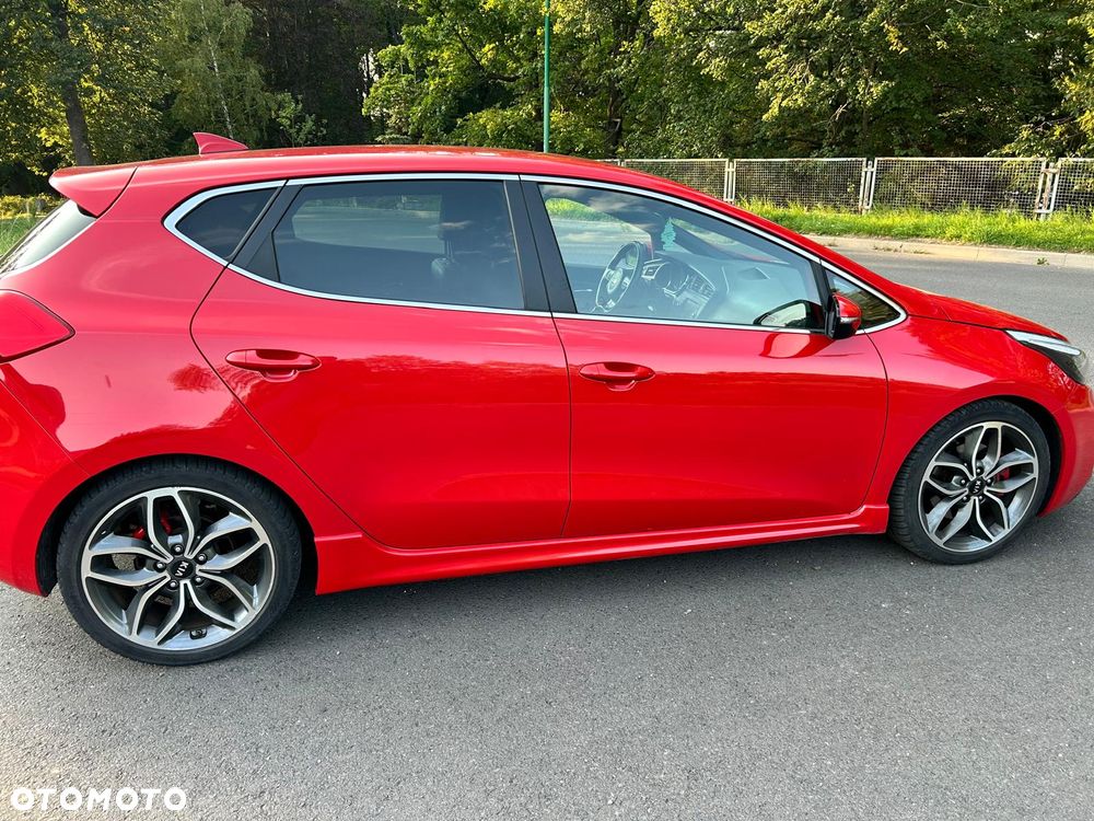 Kia Ceed 1.6 T-GDI GT - 20