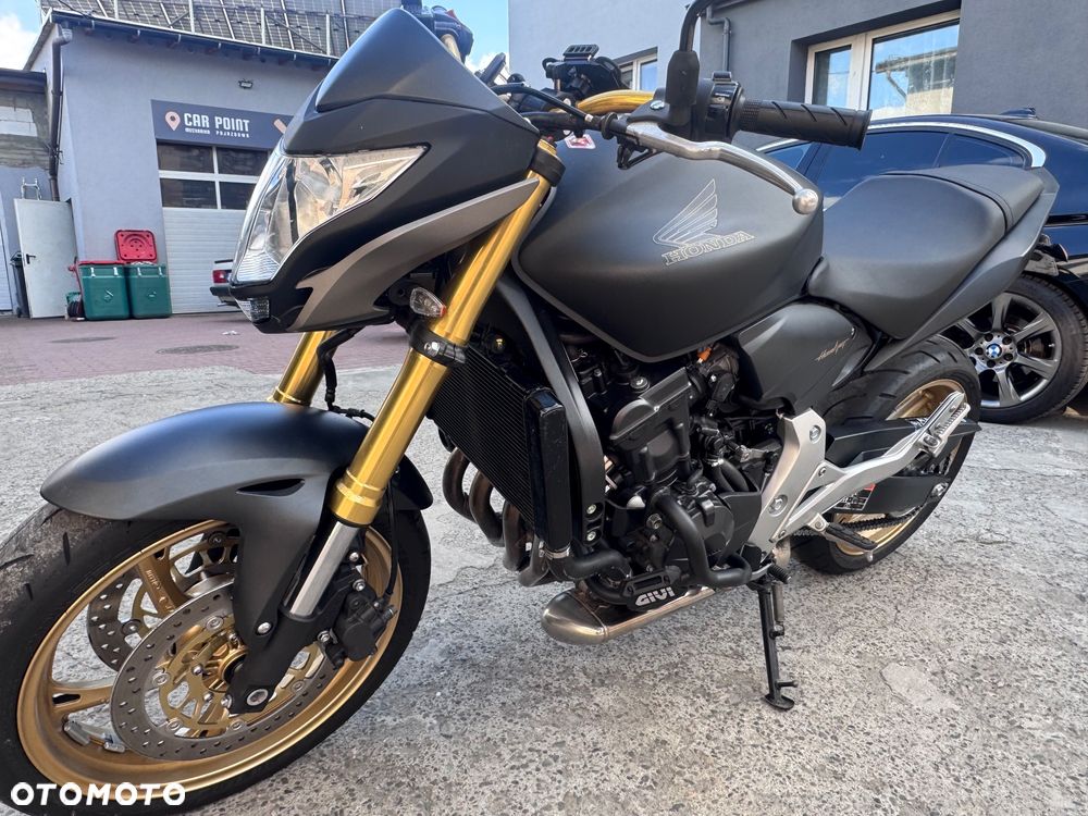 Honda CB - 1
