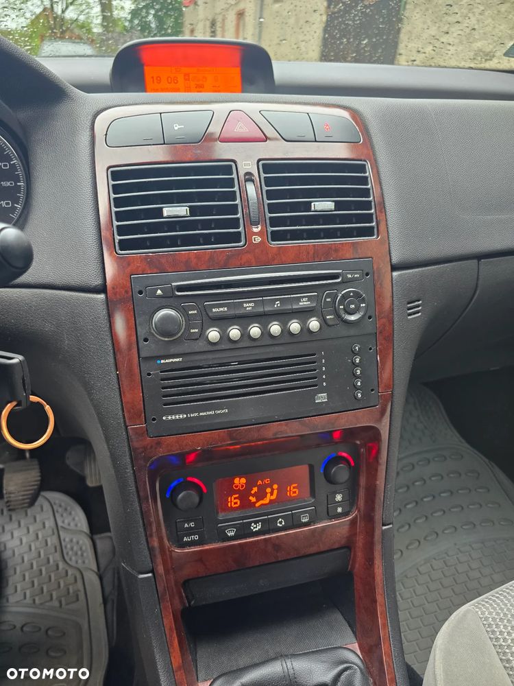 Peugeot 307 1.6 XT Premium - 7