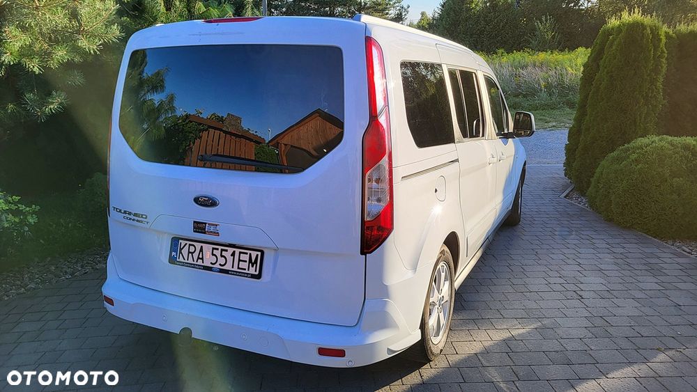 Ford Tourneo Connect 1.5 TDCi Titanium - 9