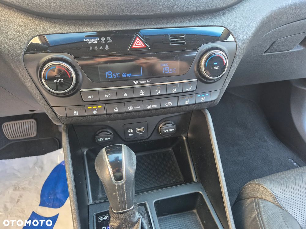 Hyundai Tucson blue 1.7 CRDi 2WD DCT Premium - 22