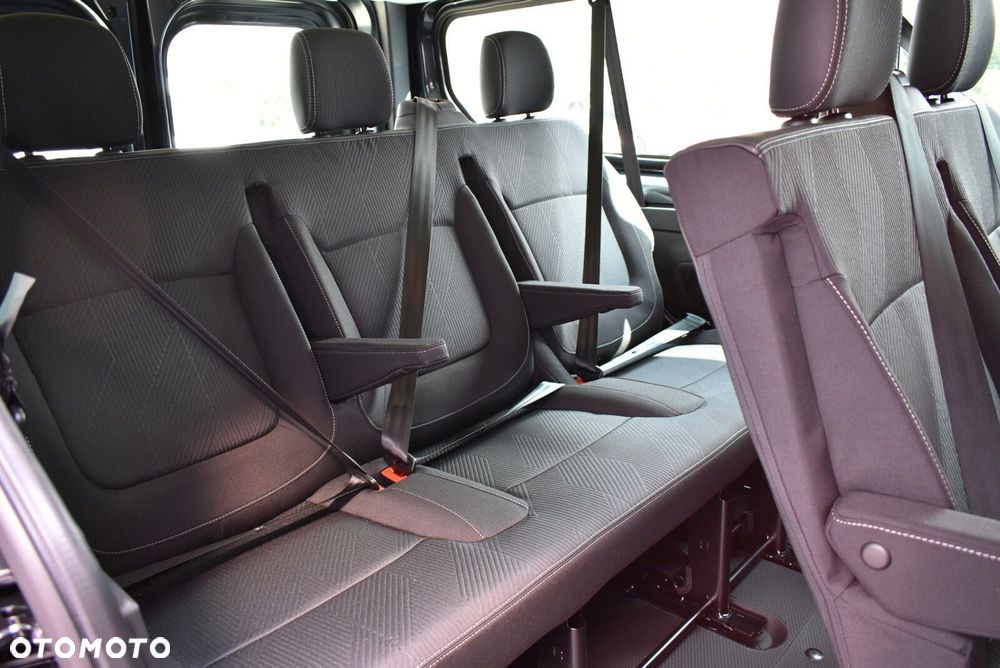 Renault Trafic - 17